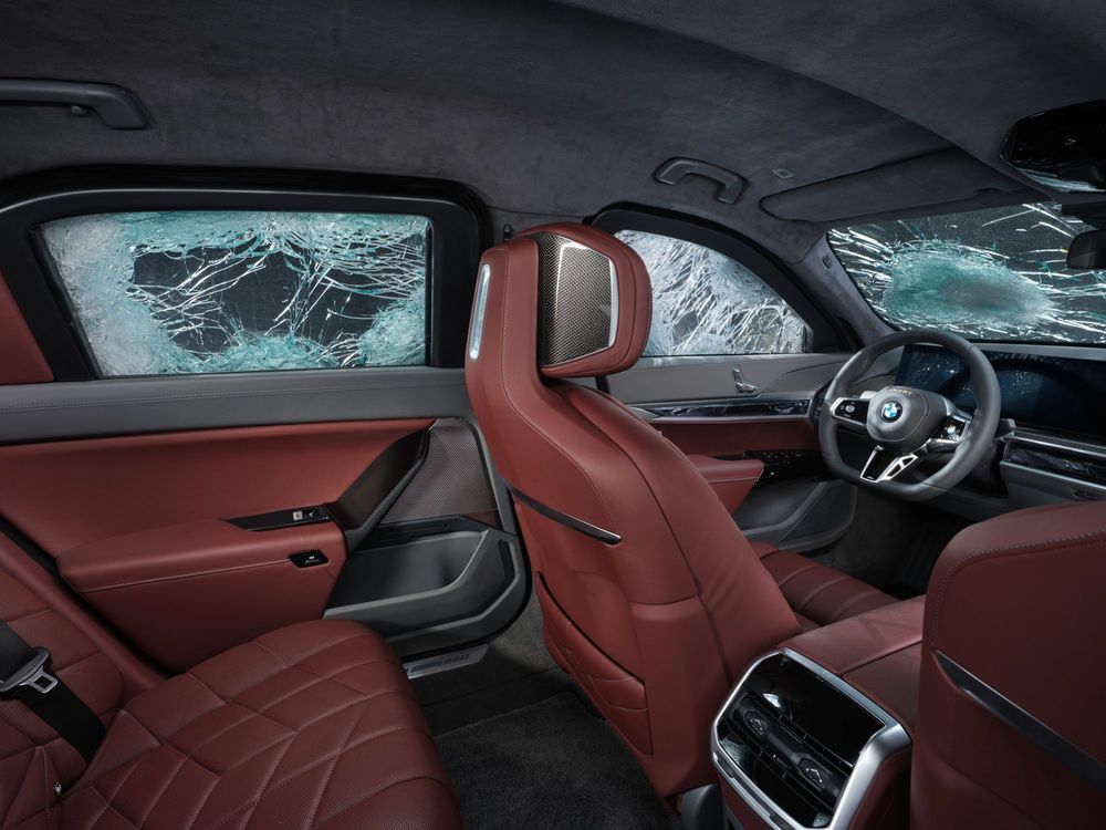 BMW i7 Protection bulletproof interior