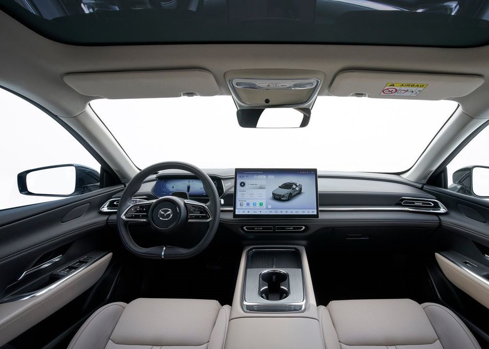 Mazda 6e ภายใน