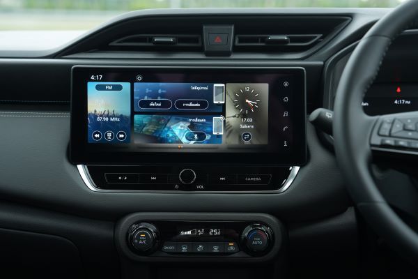 Nissan kicks 2026 จอกลาง