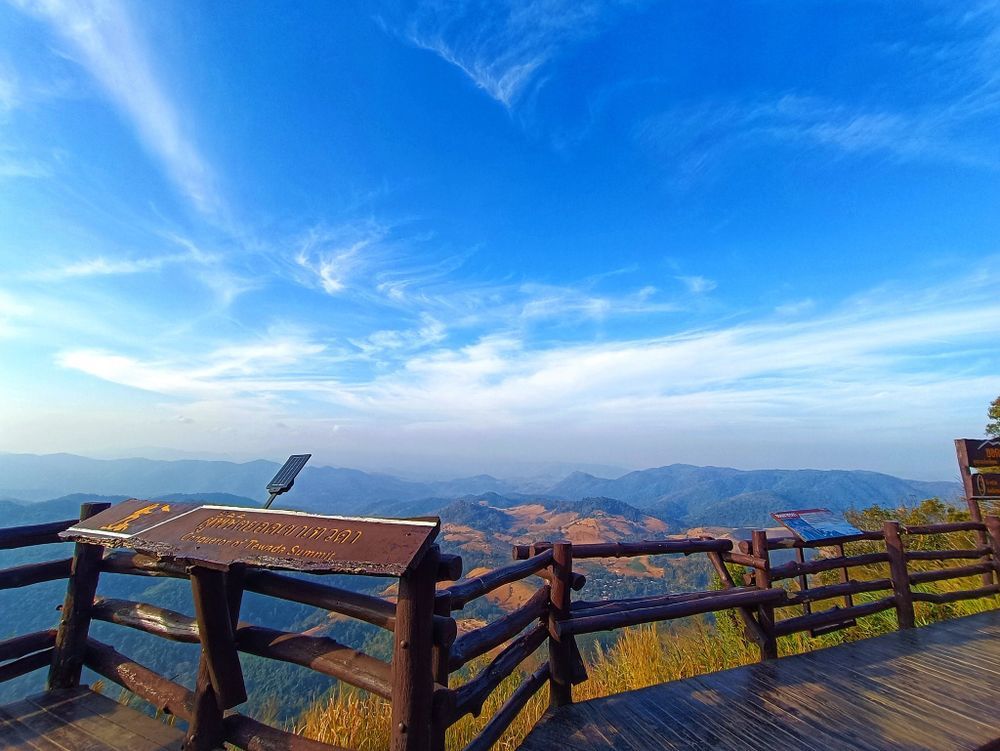 ยอดเขาเทวดา (อุทยานแห่งชาติพุเตย) จ.สุพรรณบุรี