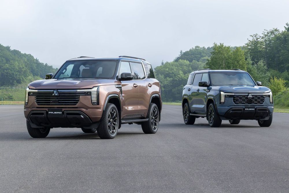 Mitsubishi PAJERO