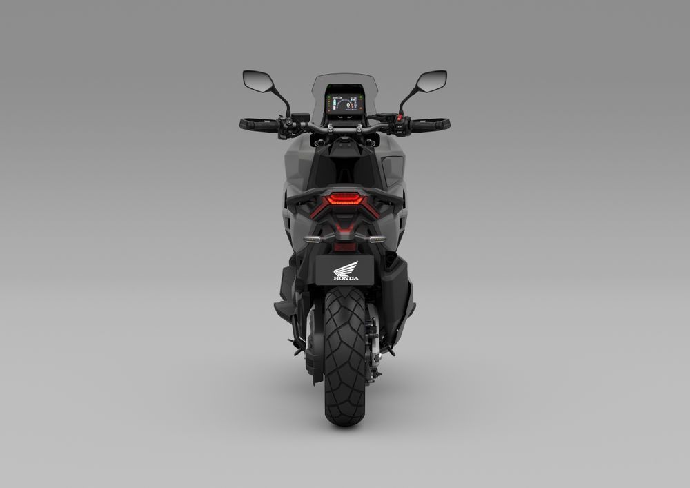 Honda X-ADV 2025