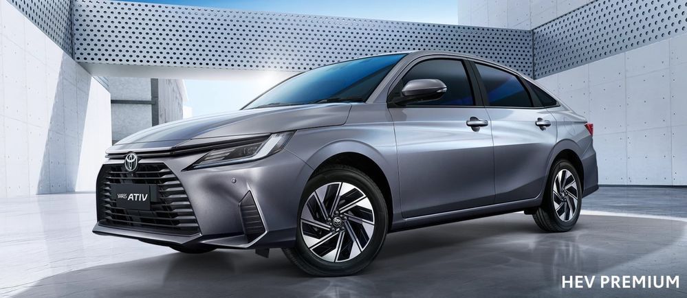 YARIS ATIV HEV PREMIUM 2026