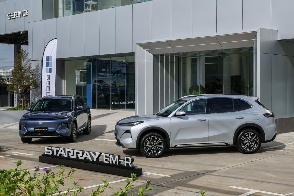 GEELY Flagship Showroom ศรีนครินทร์