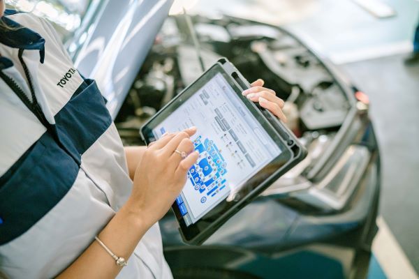 Toyota Trusted Service 2025 8