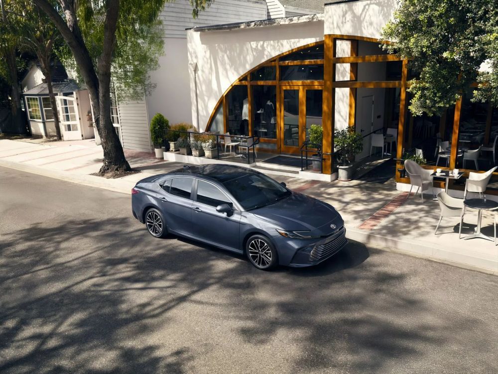 Camry 2026 สีใหม่ Dark Cosmos