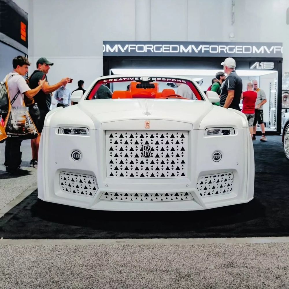 Rolls-Royce Dawn Venuum (กระจังหน้า)