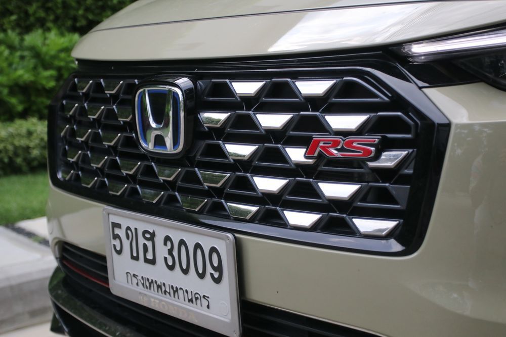รีวิว Honda HR-V e:HEV RS 2025