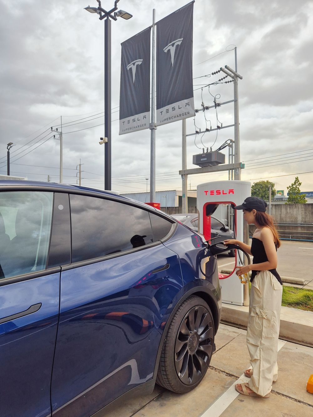 เลดี้โก (Lady go) Tesla Model Y (4)