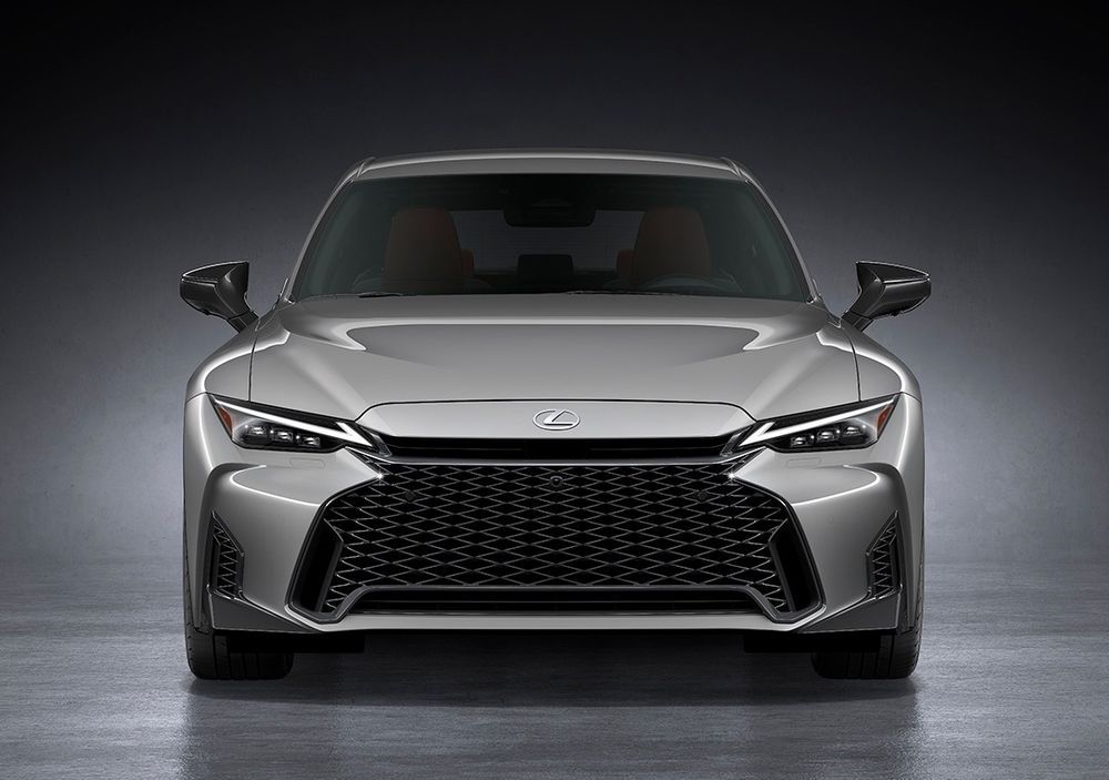 Lexus IS 2026