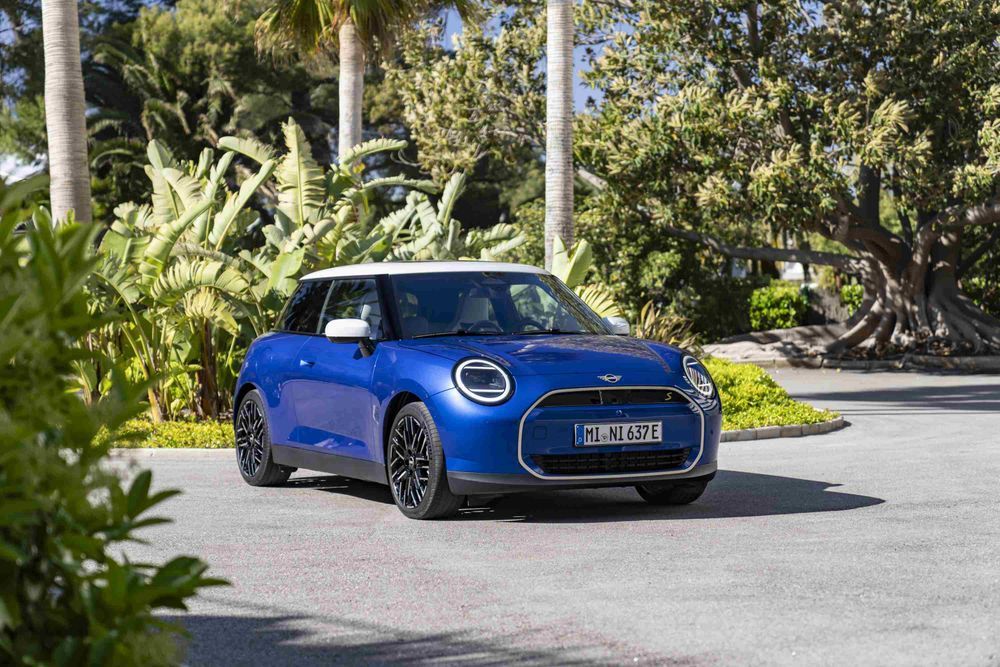MINI Cooper SE Hightrim