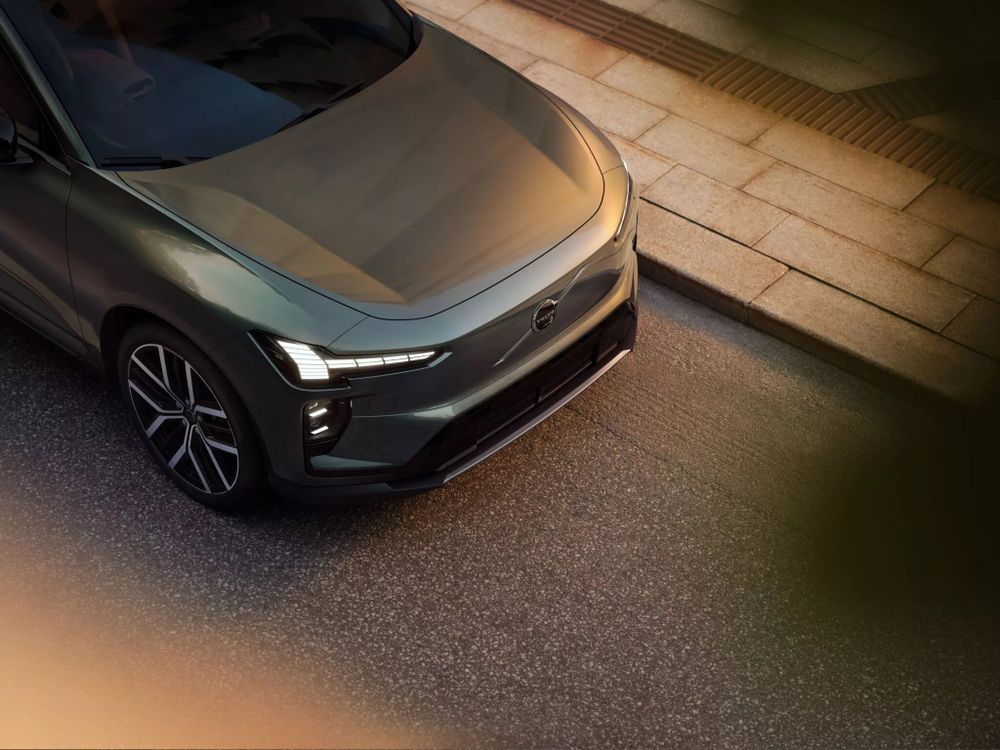 Volvo EX60 2026 (9)