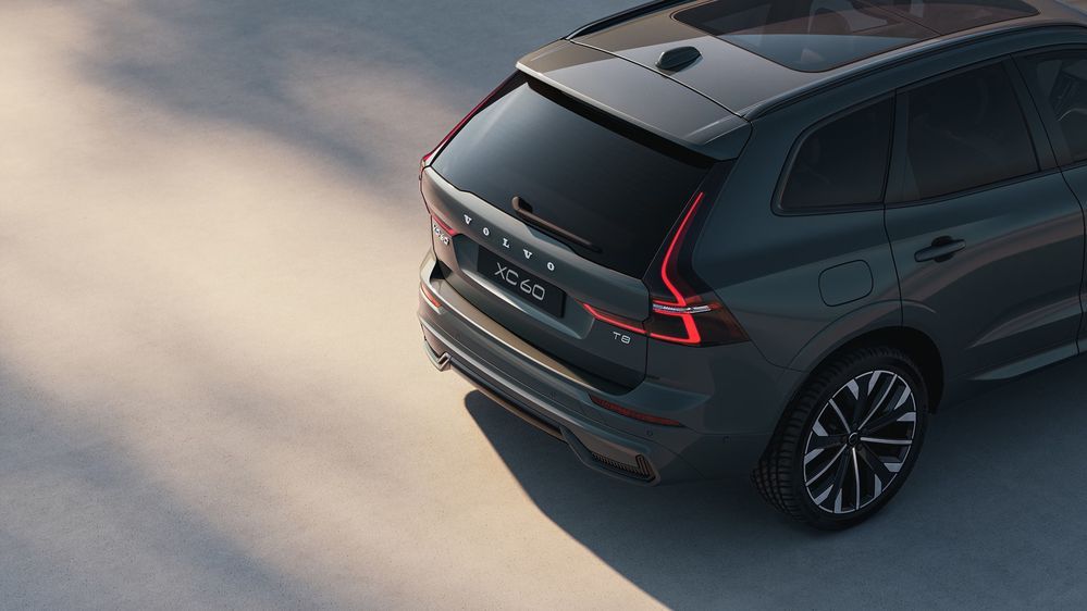 Volvo XC60 ด้านท้าย
