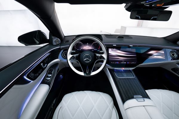 Mercedes-Maybach S 580 e Night Series ภายใน