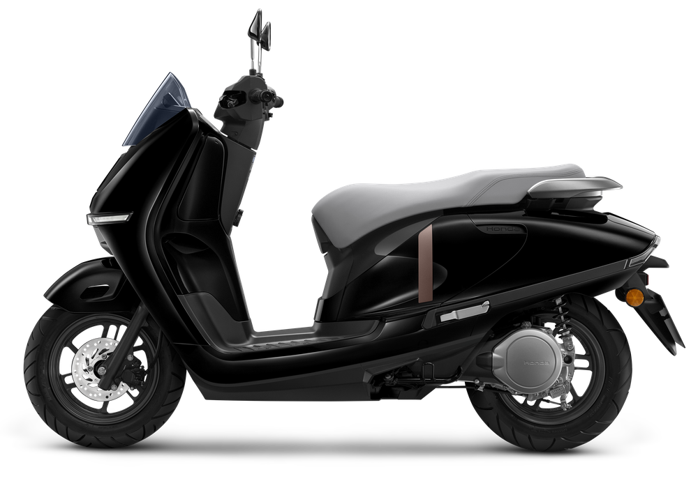 Honda UC3 Black