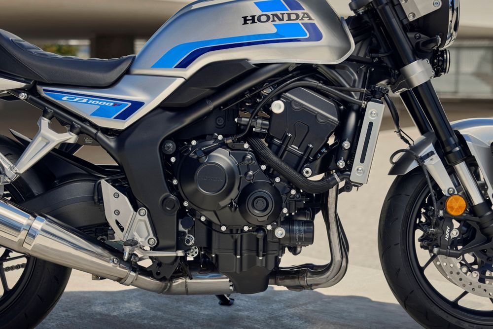 Honda CB1000F Engine