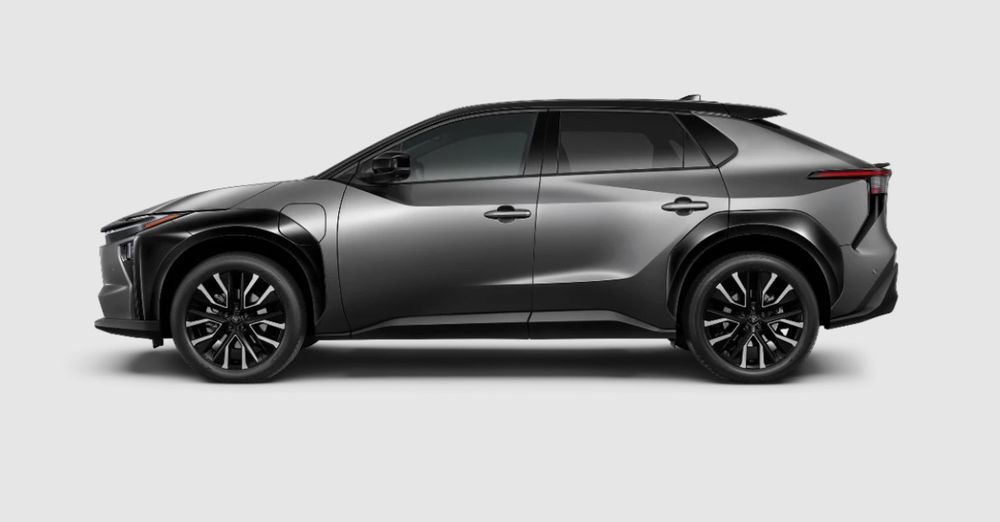 Toyota bZ4X 2025-2026 ด้านข้าง