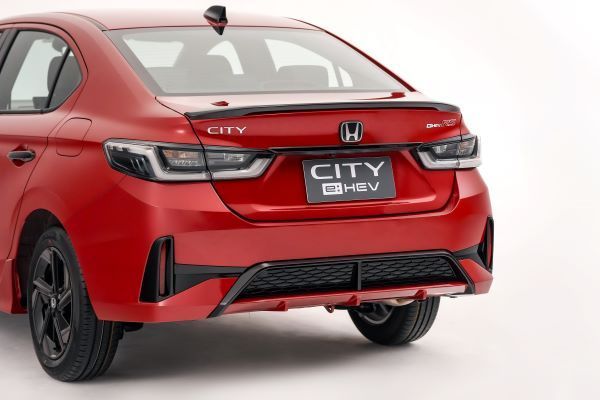 ตารางผ่อน Honda City Sedan 2026 รุ่นใหม่ เริ่มต้น 6,xxx บาท 4