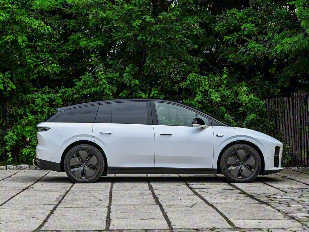 Li Auto i6