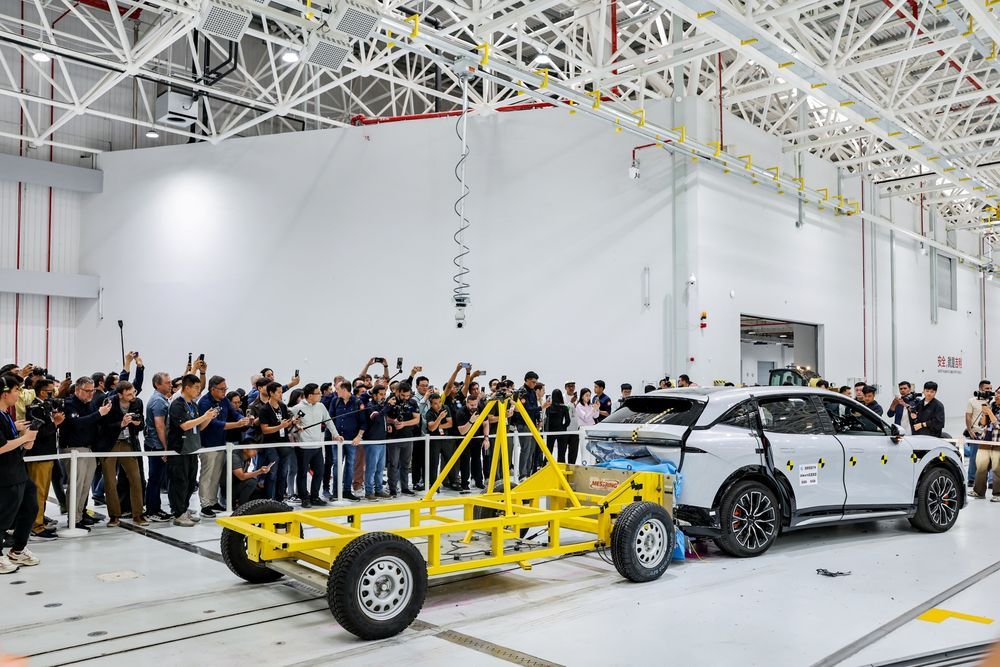 Geely Crash Test