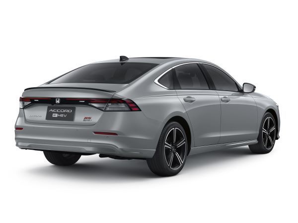 Honda Accord eHEV RS 2026 ด้านท้าย