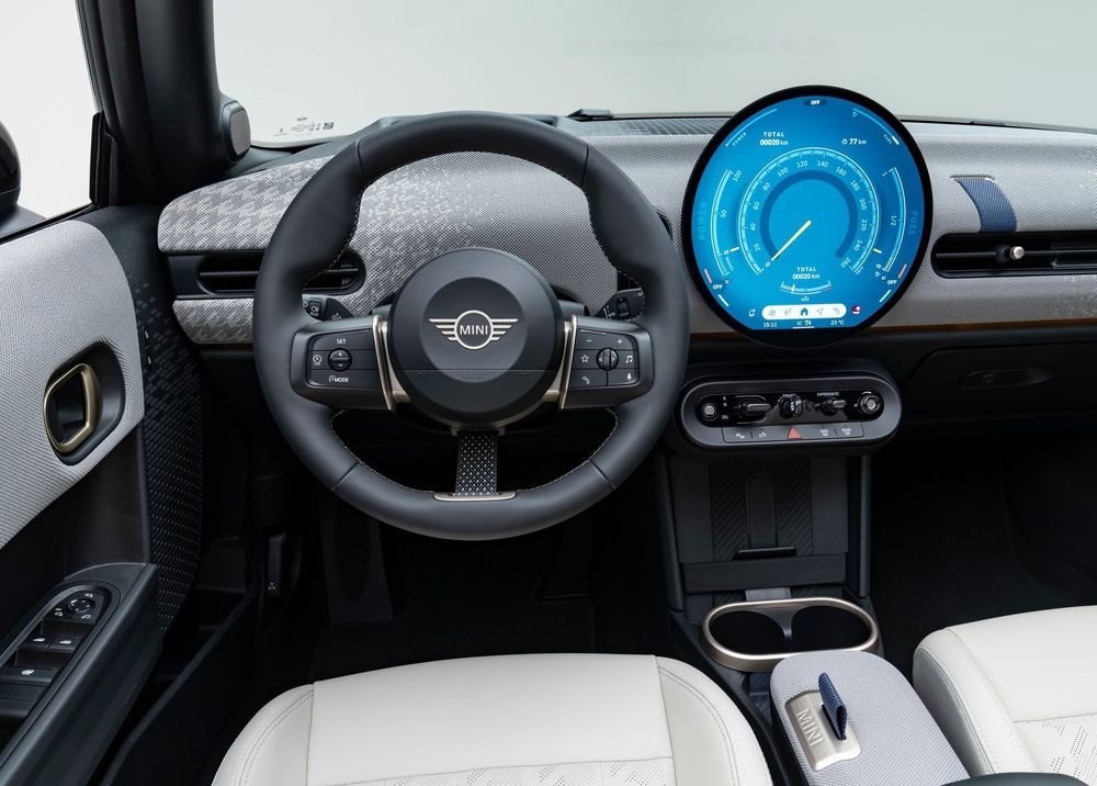 ภายใน Mini Cooper S Convertible 2025 (6)