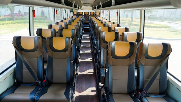 Mercedes-Benz Bus RS1936 2025 เบาะโดยสาร