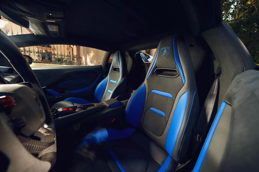 Lamborghini Temerario เบาะโดยสาร