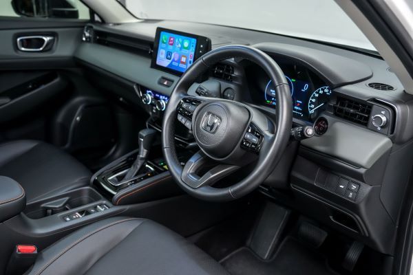 HONDA HR-V e HEV Hunt ตัวแต่งใหม่ ภายใน