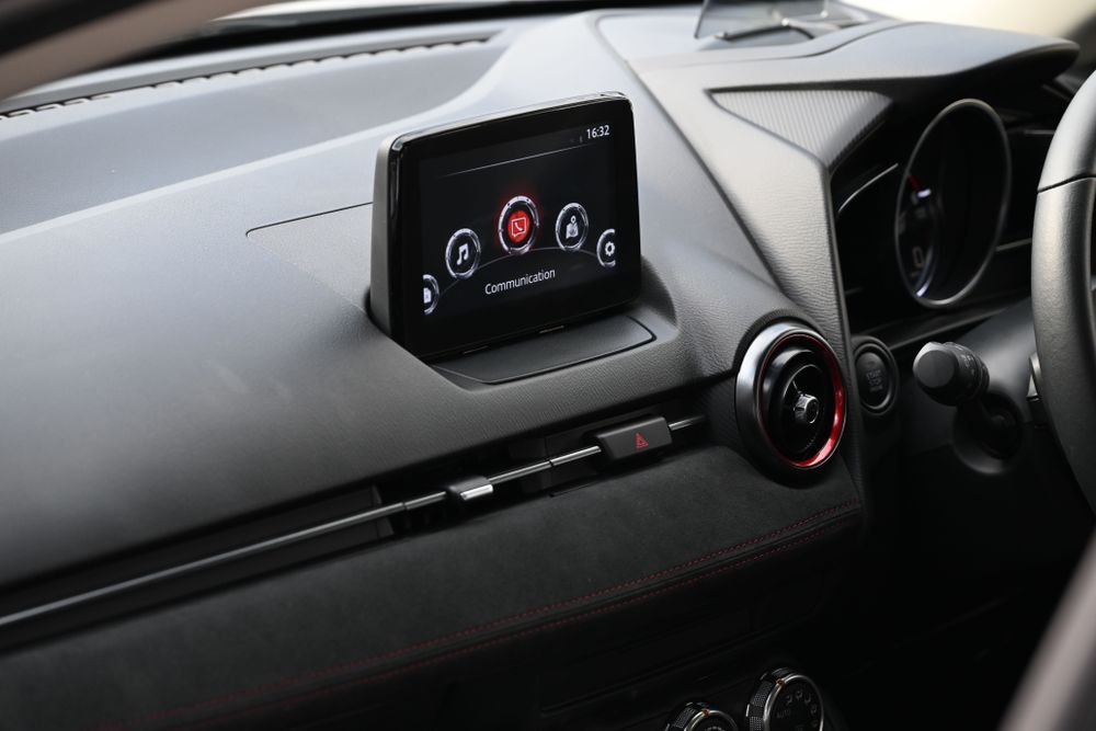 NEW MAZDA 2 ESSENTIAL SIGNATURE Sport หน้าจออินโฟเทนเม้นท์
