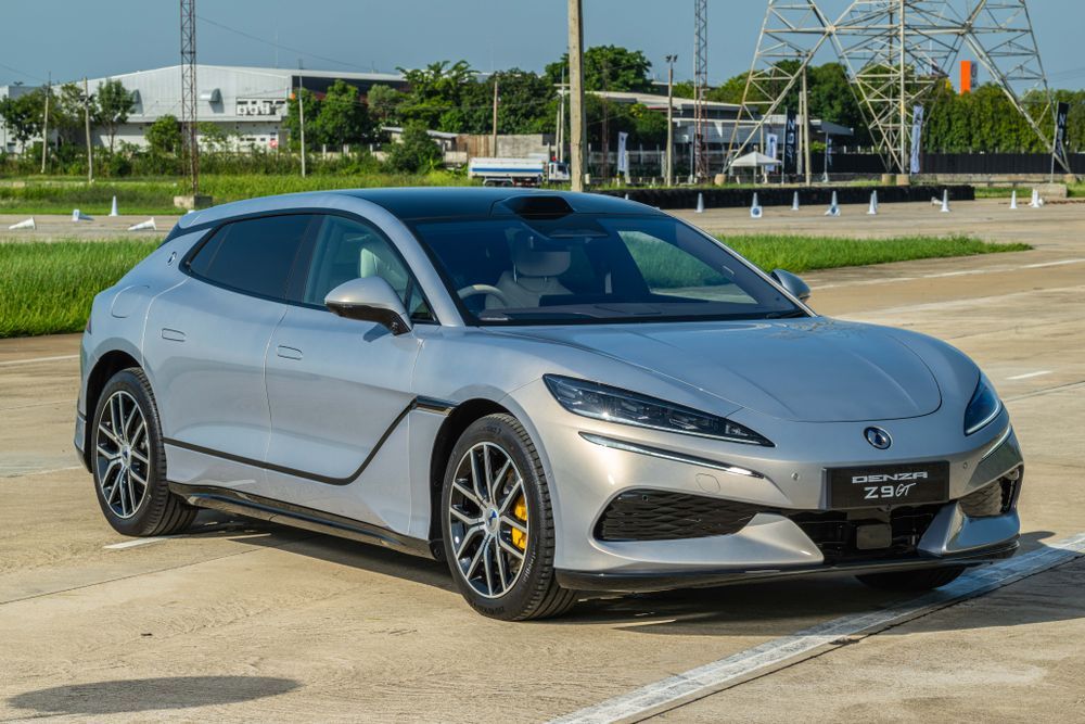 DENZA Z9GT