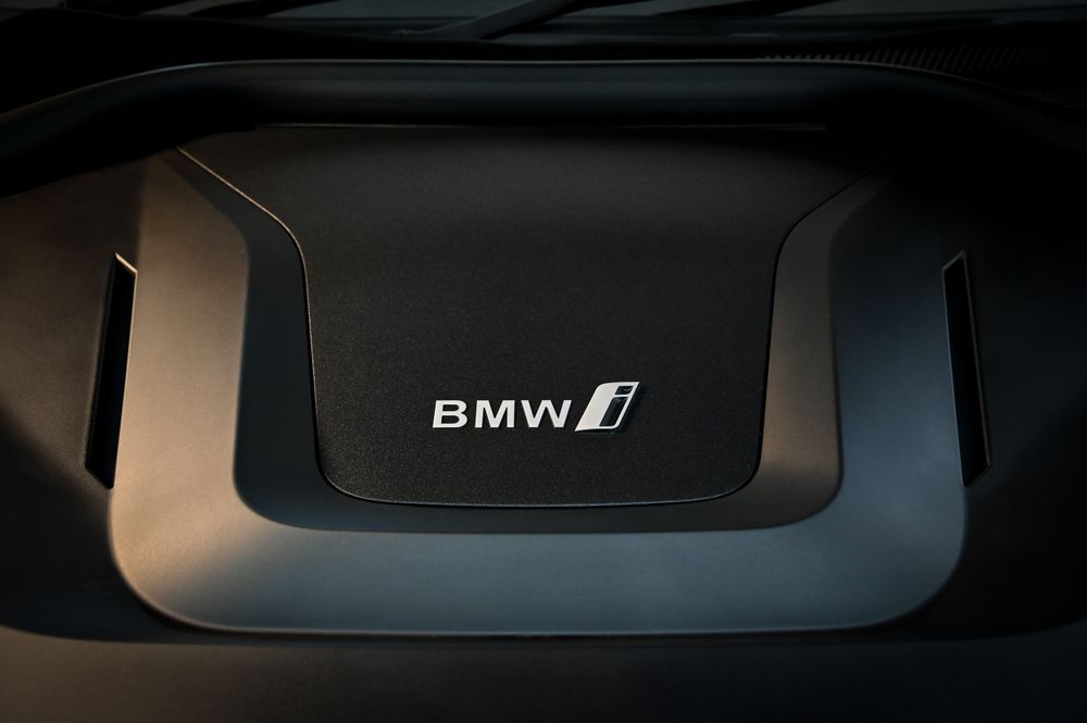 BMW iX3 M Sport inspiring 6