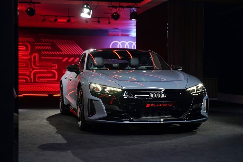 Audi RS e-tron GT quattro 
