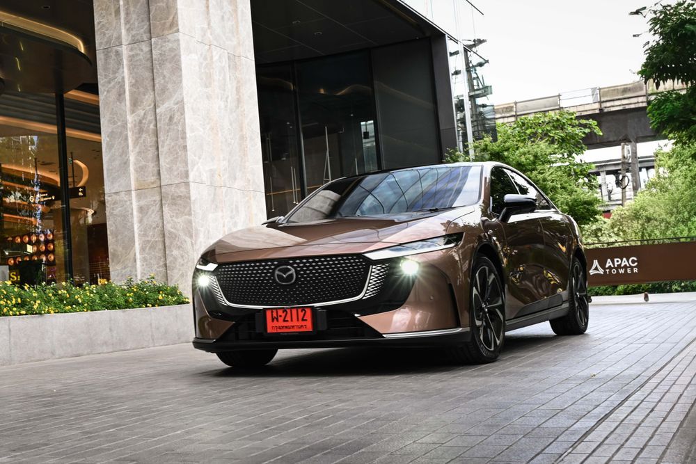 Mazda6e เริ่มส่งมอบ ให้กับลูกค้าแล้ว