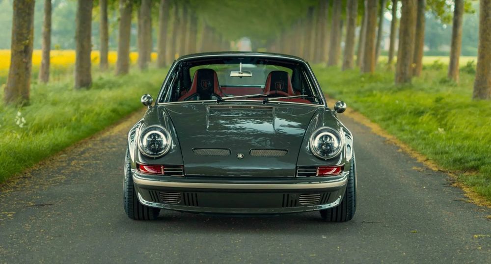 TechArt GTclassic (Porsche-911 Restomod)