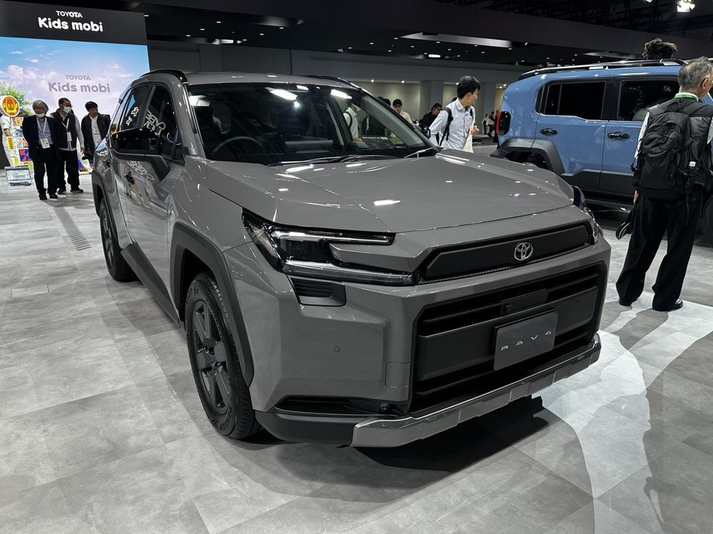 Toyota RAV4 2025