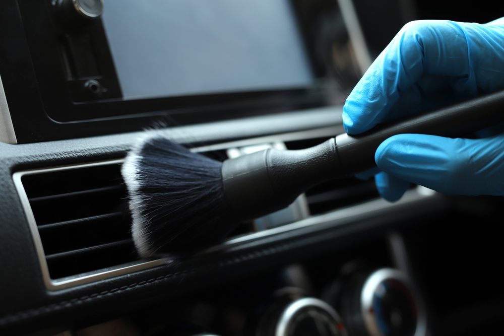 ทำความสะอาดแอร์รถยนต์
