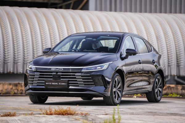 BYD SEAL 5 DM-i SUPER HYBRID 2025 ภายนอก