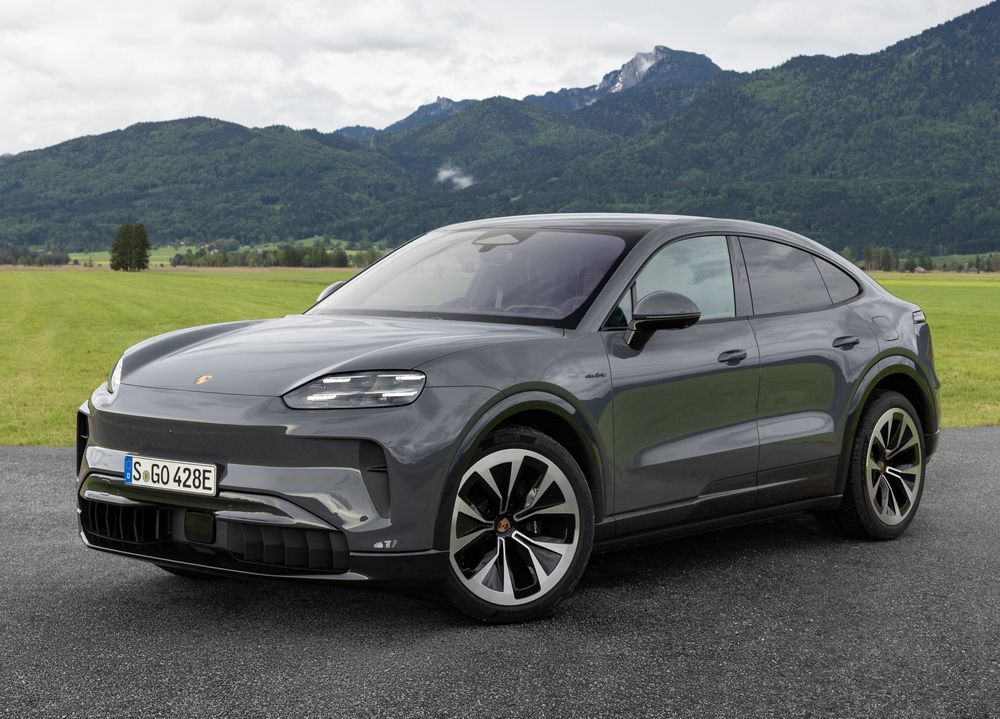Porsche Cayenne Coupe Electric ดีไซน์ด้านหน้า