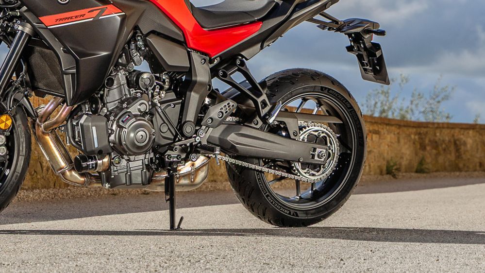 2025 Yamaha Tracer 7 Chassis swingarm