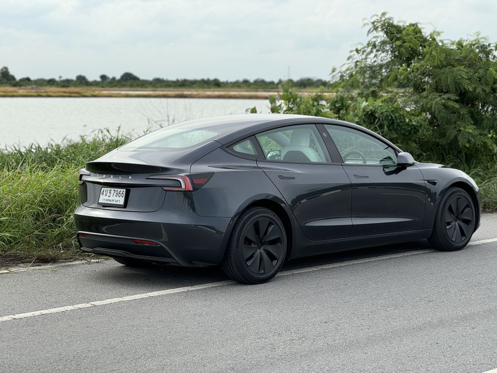 Tesla Model 3 RWD 2024