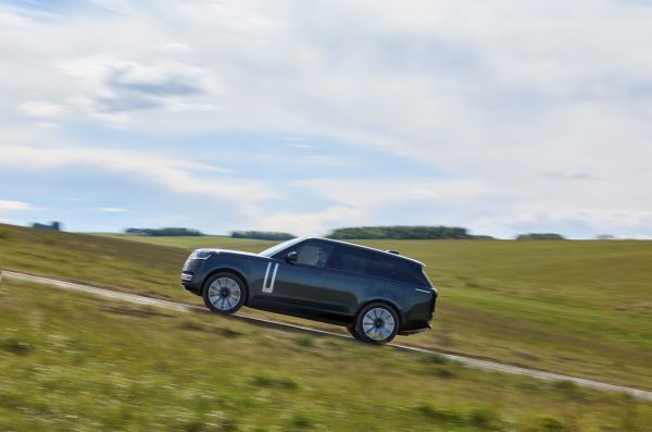 RANGE ROVER ELECTRIC 2026 8