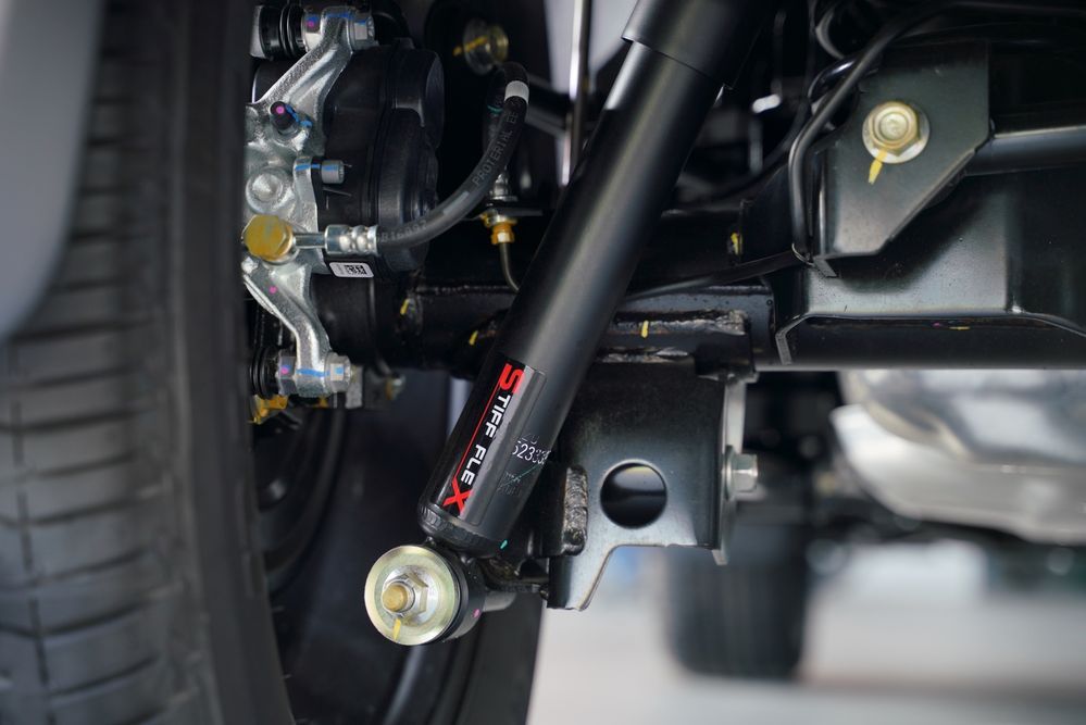 MU-X 2.2 Ddi MAXFORCE Ultimate โช้กอัพใหม่แบบ STIFF FLEX