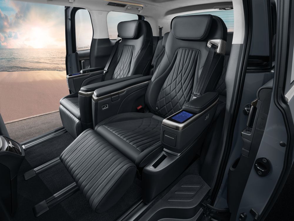CAPTAIN SEATS