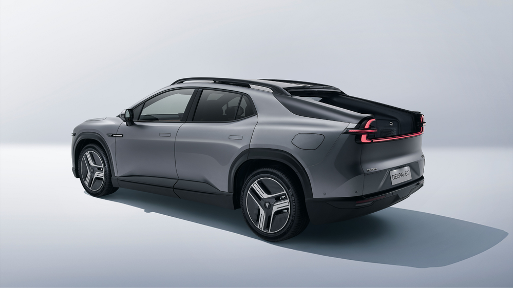 DEEPAL E07 Exterior