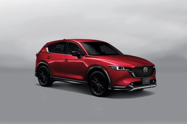 Mazda CX-5 2025 ด้านข้างสีแดง