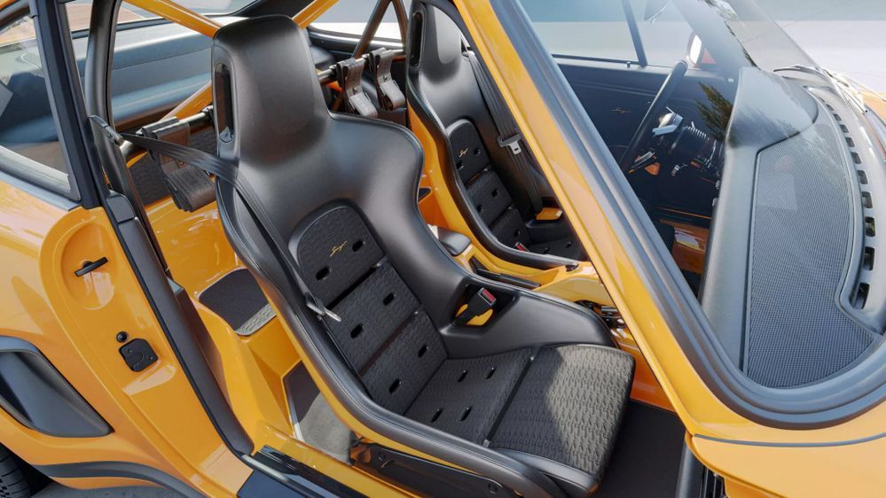 Porsche 911 Carrera Coupe by Singer เบาะ Bucket Seat