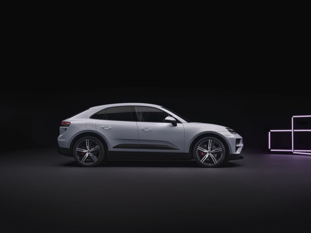 Porsche Macan Turbo (2)