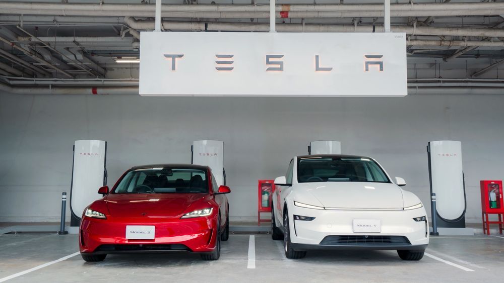 Tesla Supercharger ชลบุรี