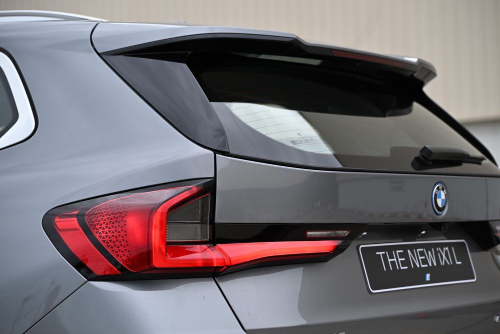 BMW iX1 eDrive20L M Sport